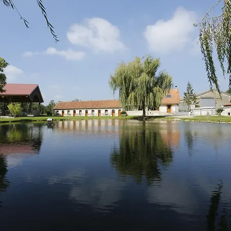Bed & Breakfast Domaine De Collen 3*